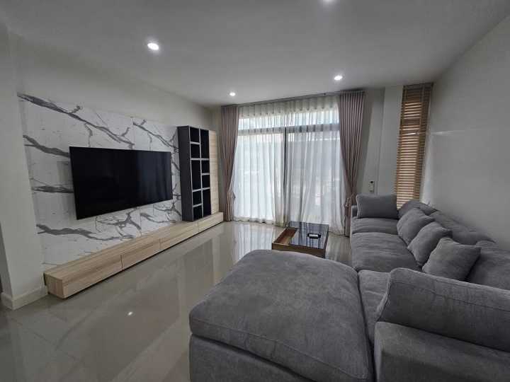 H-CAPE Serene Bangna-Sukaphiban 2