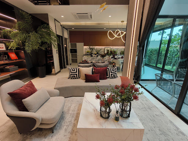 The gentry Kaset-Nawamin