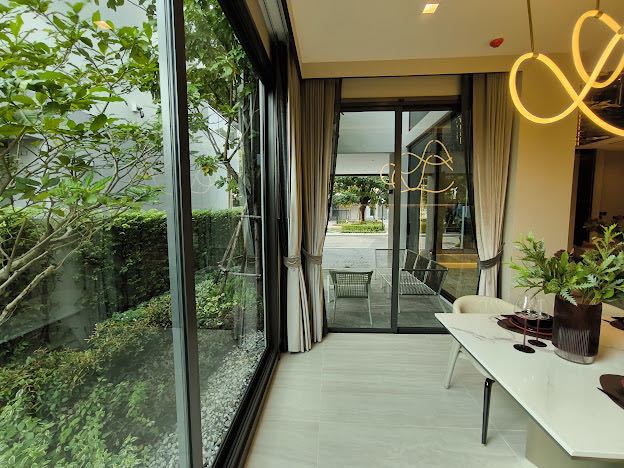 The gentry Kaset-Nawamin