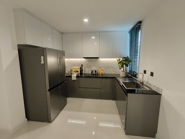 The gentry Kaset-Nawamin