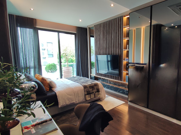 THE GENTRY SUKHUMVIT - BANGNA