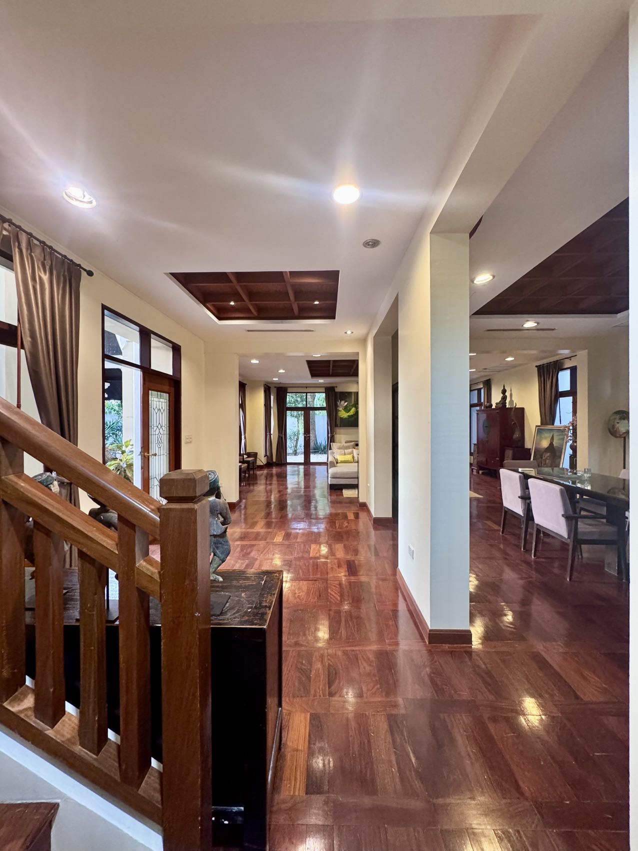 那中天泰巴黎独栋别墅