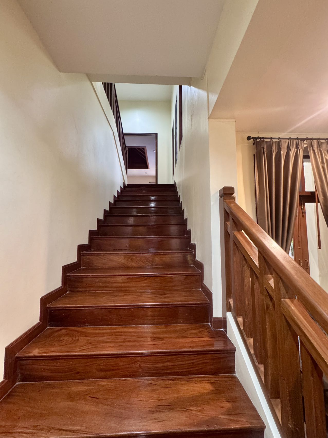 那中天泰巴黎独栋别墅