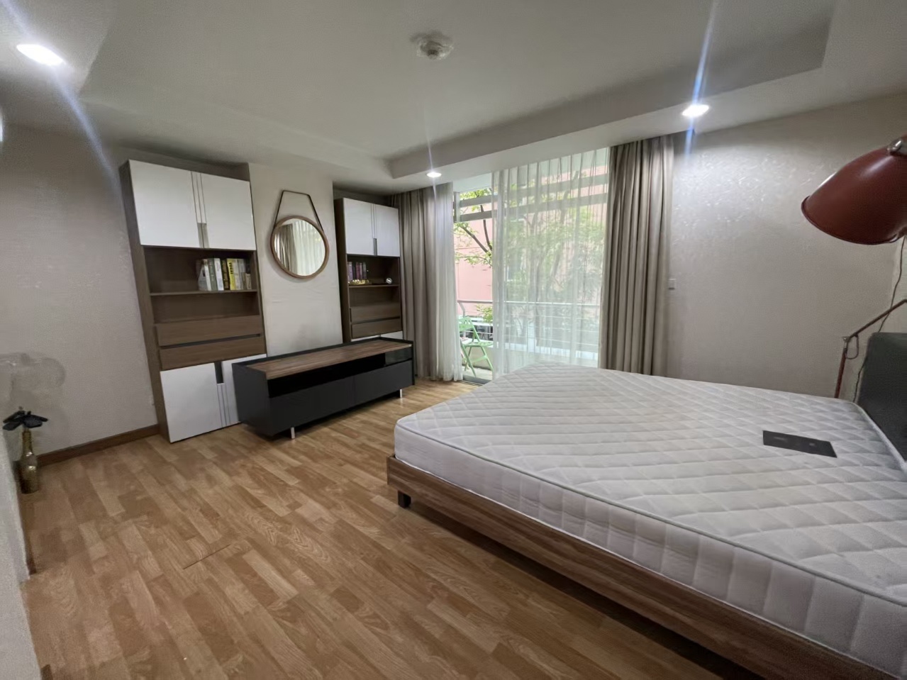 the kirs 2  ratchada 17