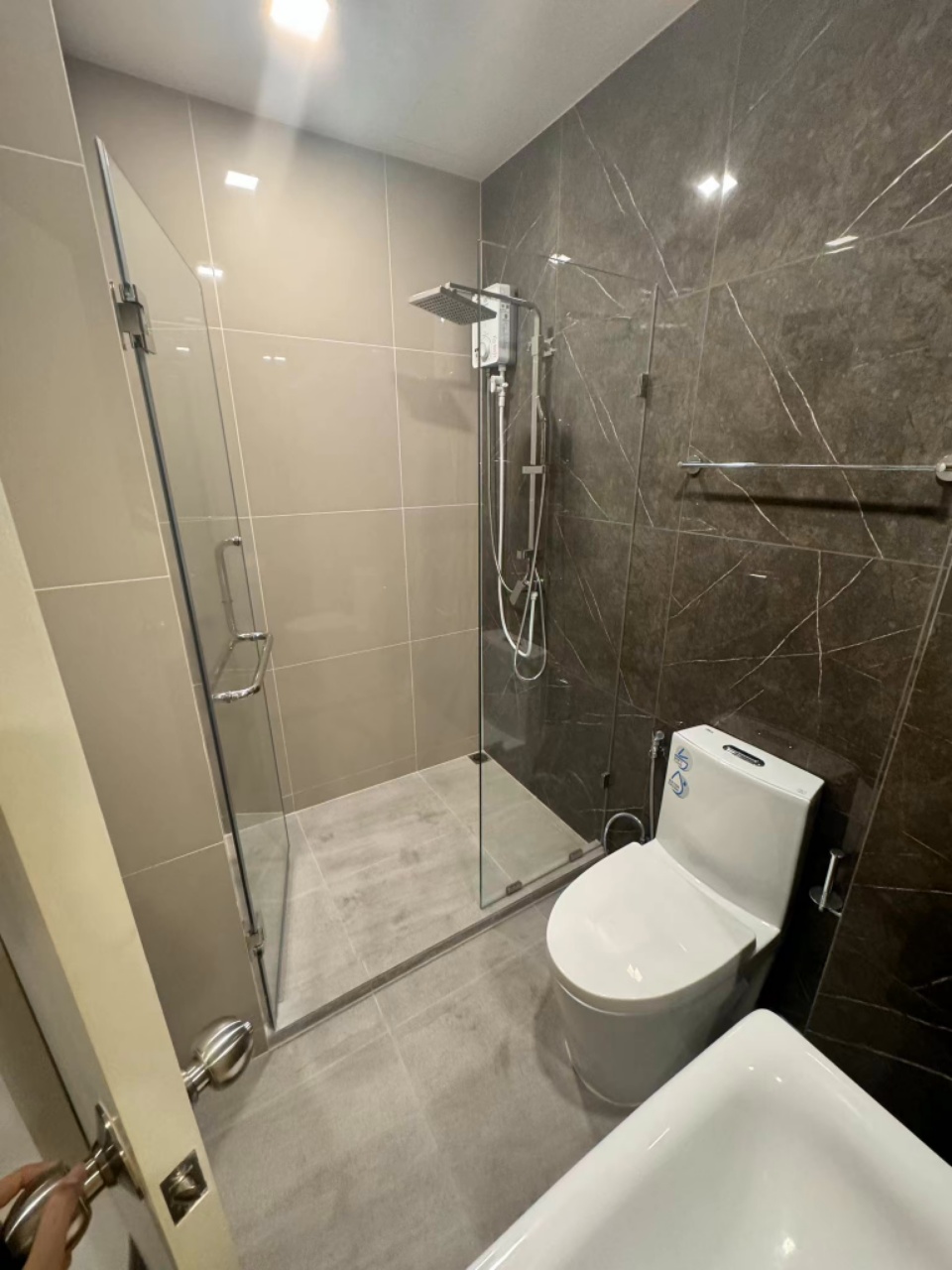 The Tree Pattanakarn-Ekkamai