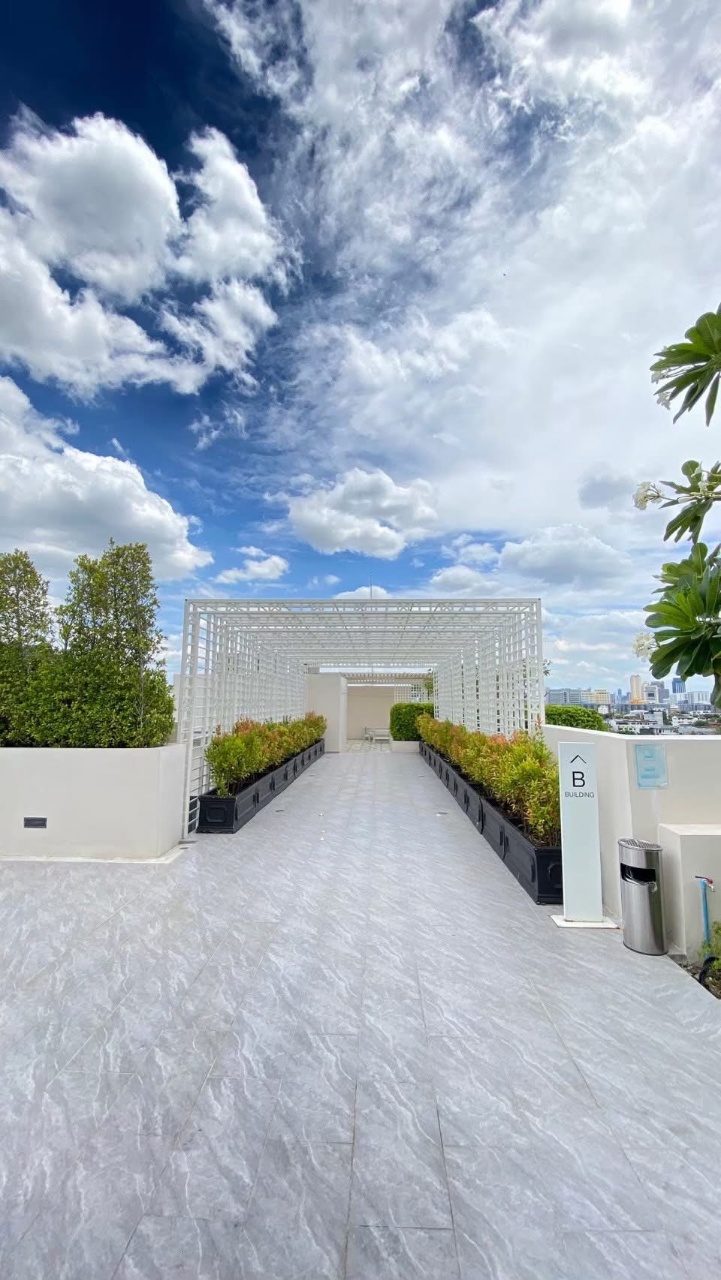 Chateau In Town Ratchayothin