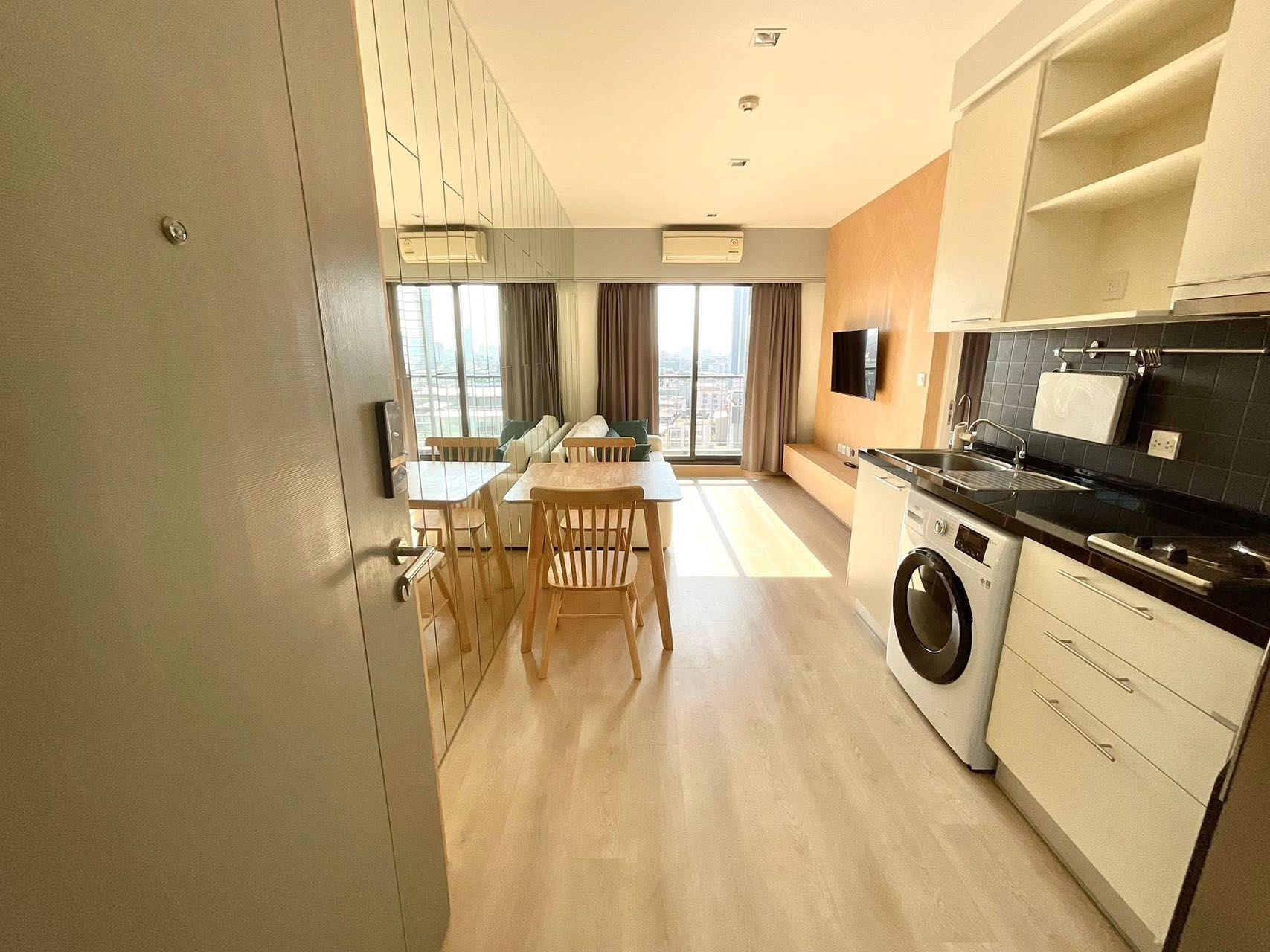 The Seed Mingle Sathorn-Suanplu