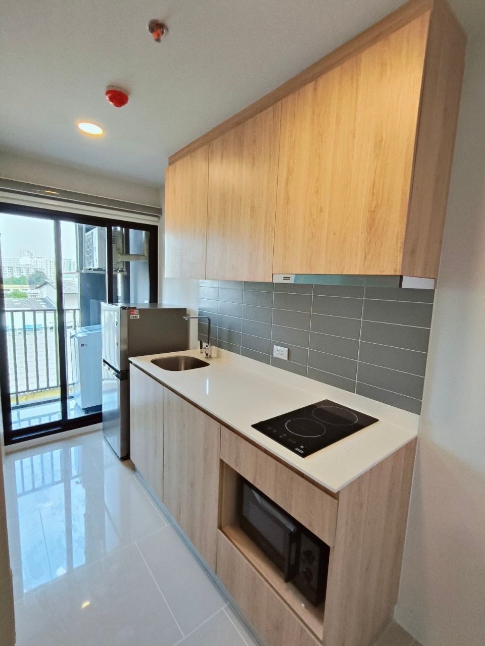 Chewathai Pinklao（宣素那她大学）