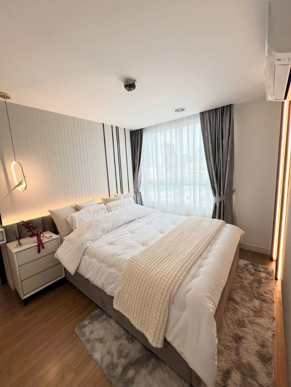 The Kriss Ratchada17