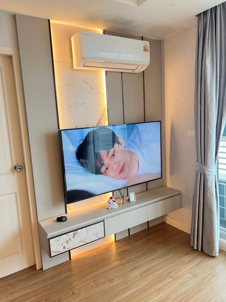 The Kriss Ratchada17