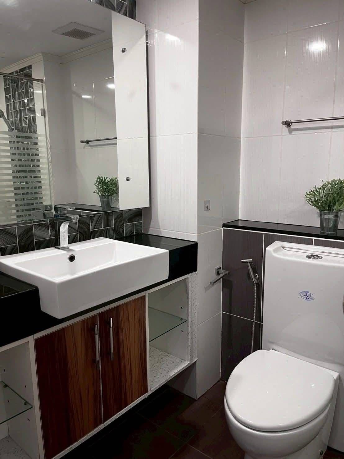 Dusit Grand Park 1