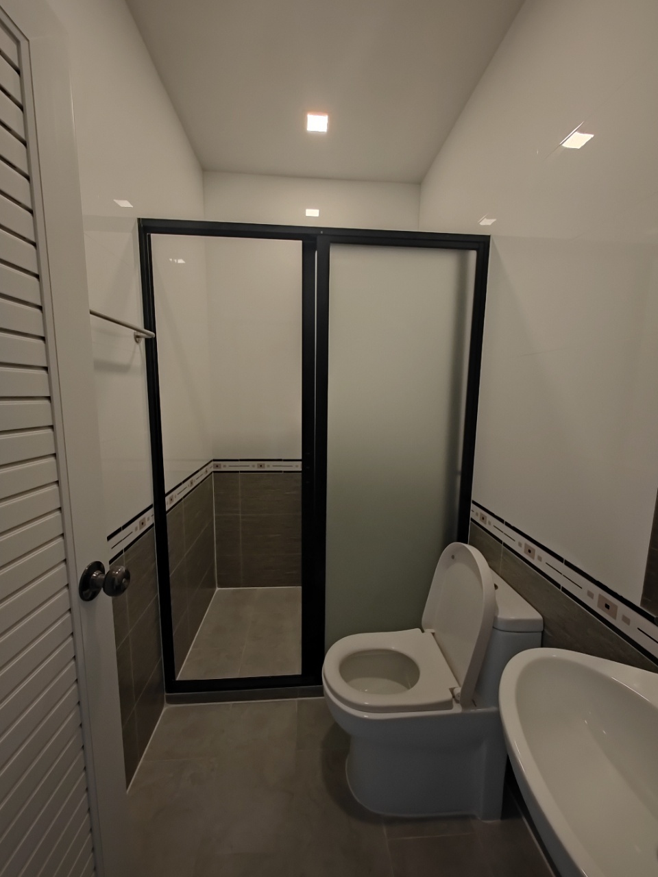 芭提雅威尼斯联排别墅