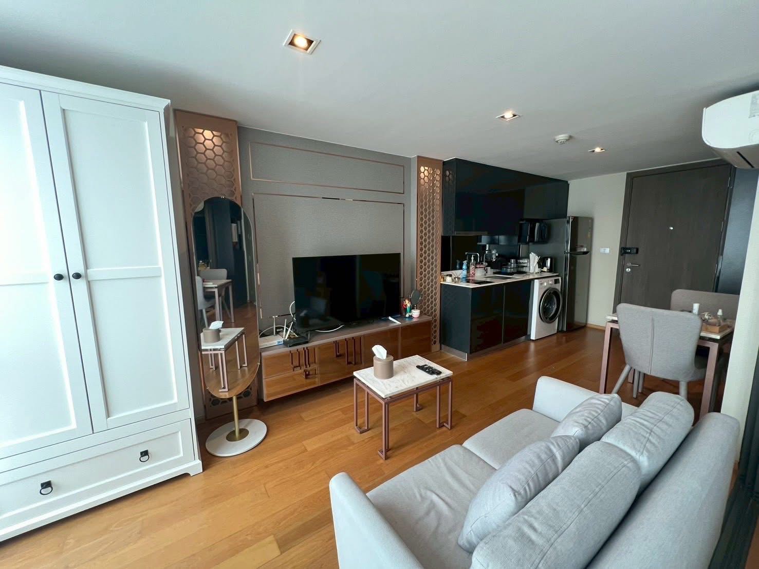 Altitude Define Samyan