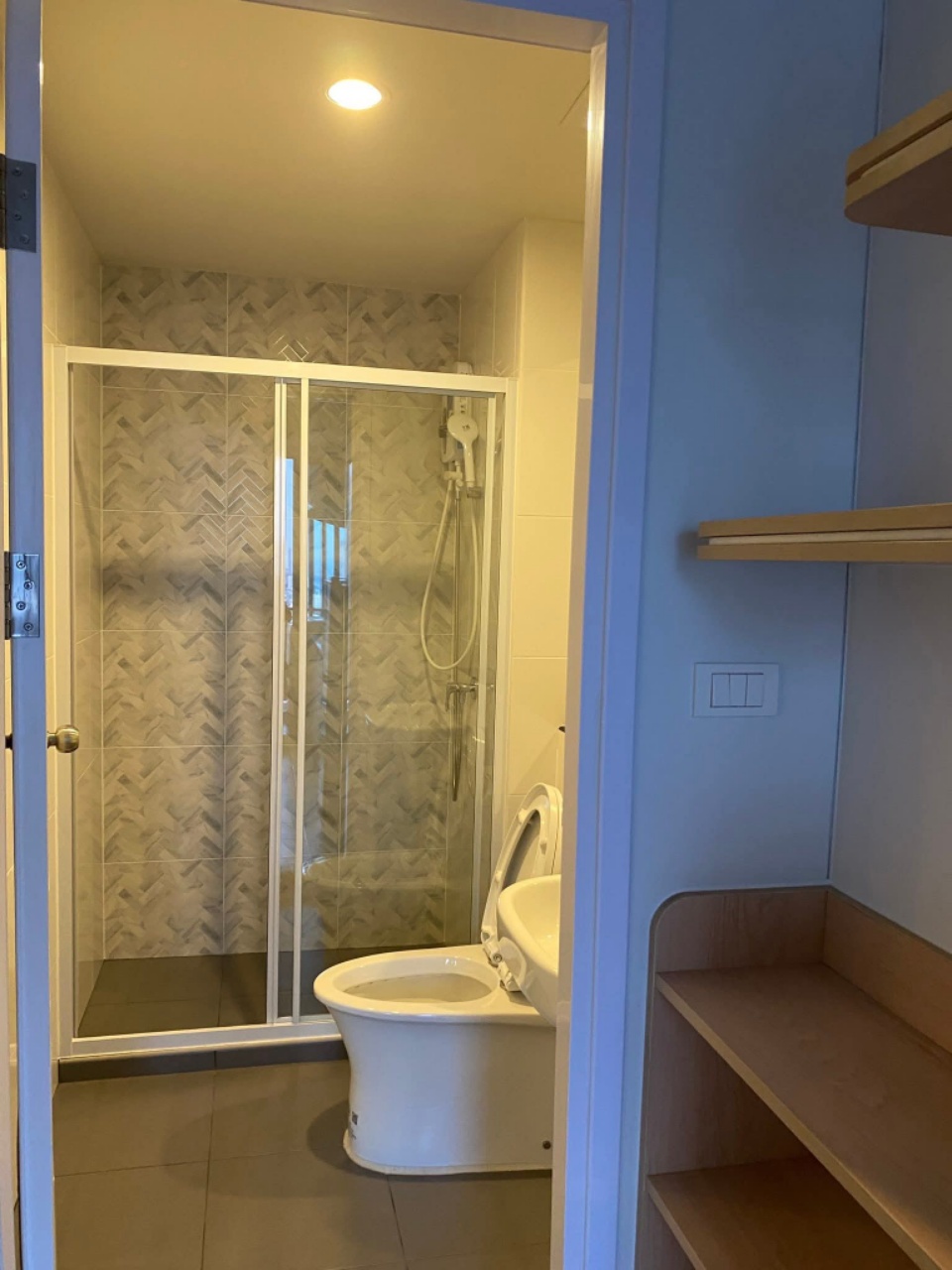 Regent Home Wutthakat