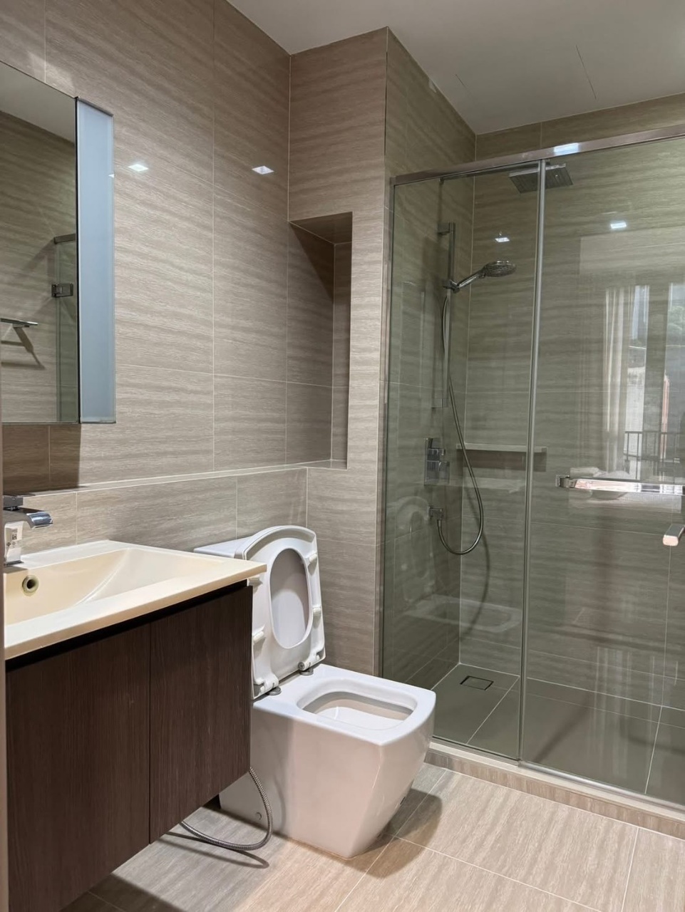 The Line Asoke-Ratchada