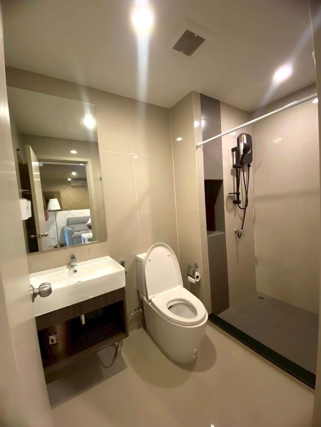 Ideo Charan 70 Riverview（宣素那她大学）