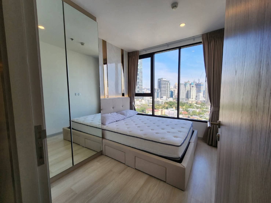 Knightsbridge Prime Sathorn