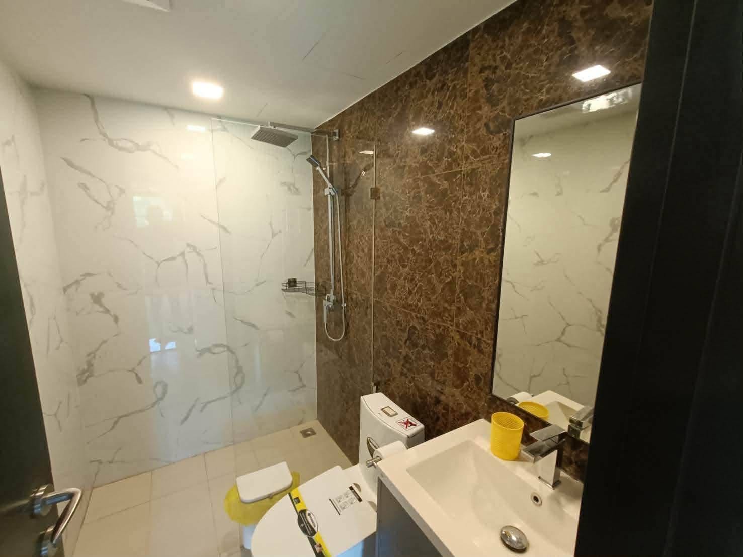  Acadia 中心套房公寓出租