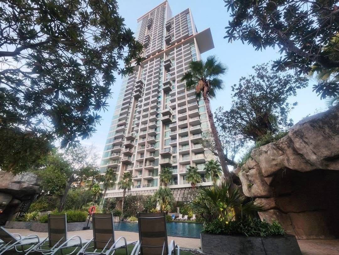 Riviera Wongamat Beach