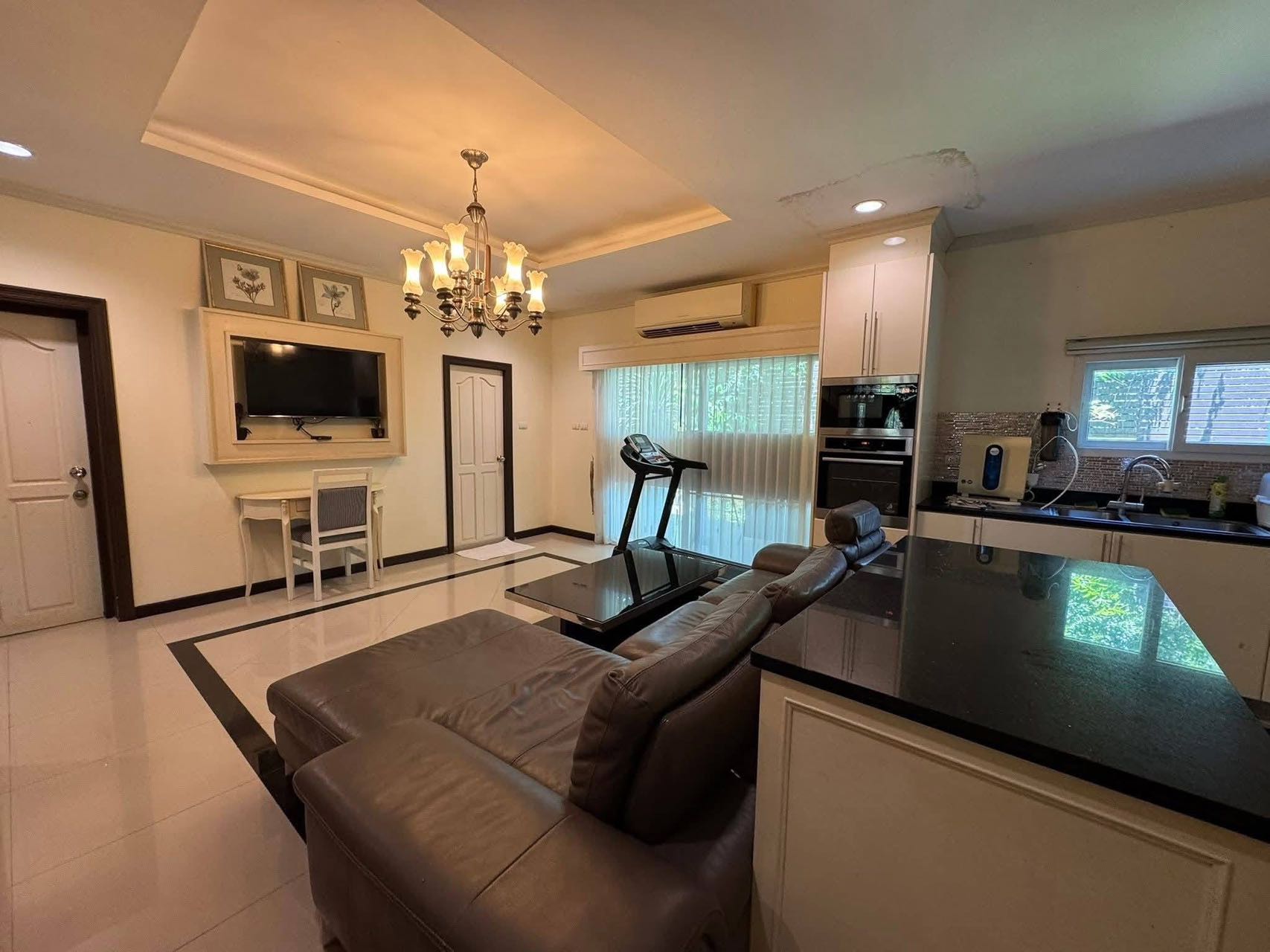 Central Park Hillside Pattaya 独栋别墅