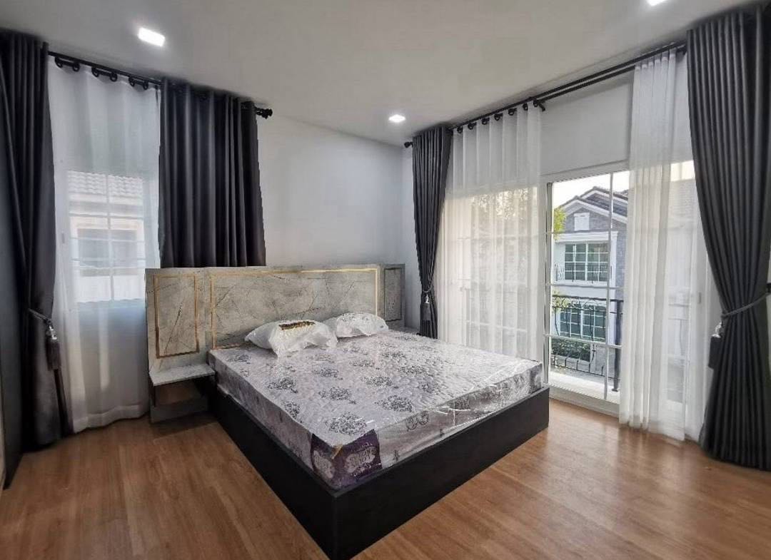 Golden Neo Bangna-Suanluang 