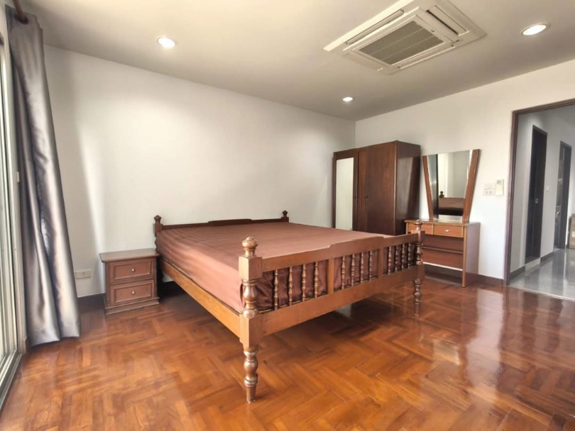 Wittayu Complex Condo