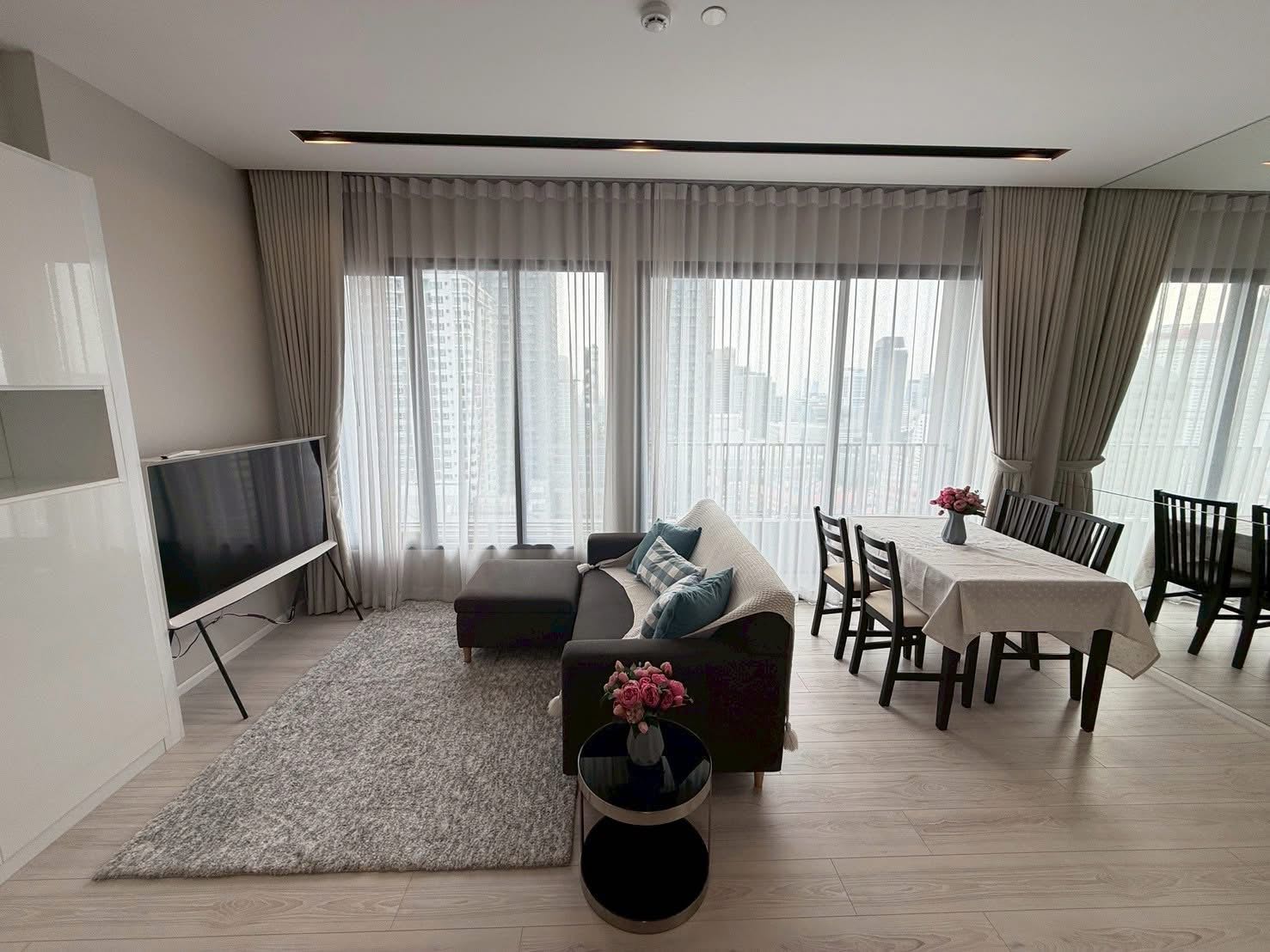 The Room Phayathai