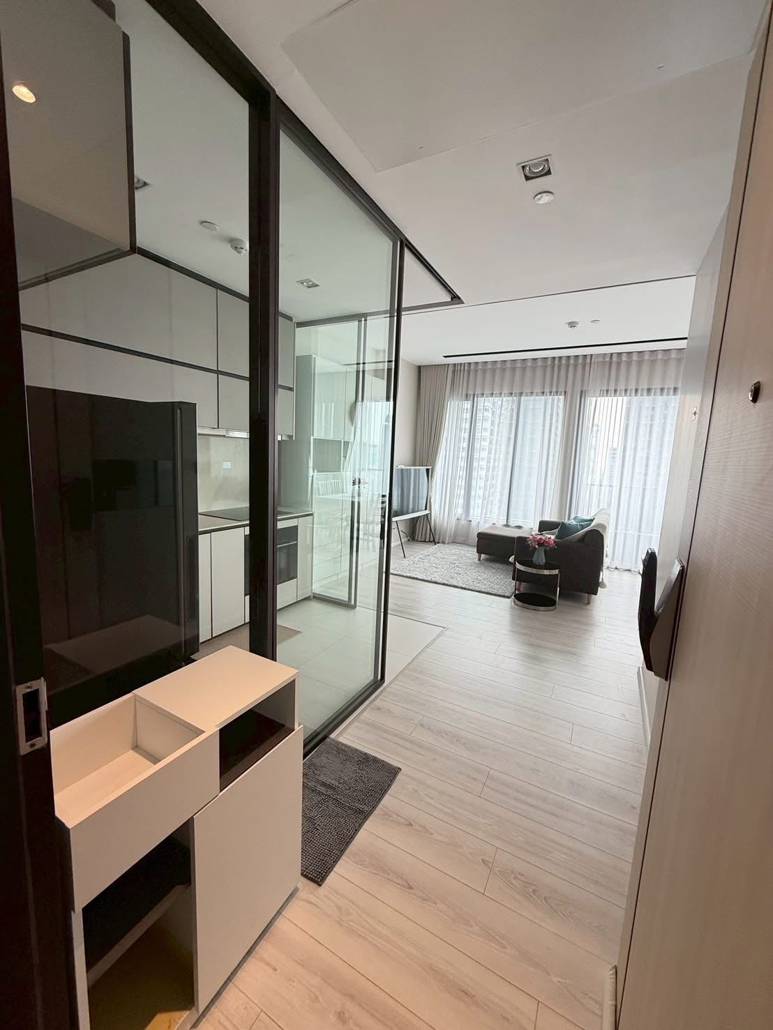 The Room Phayathai