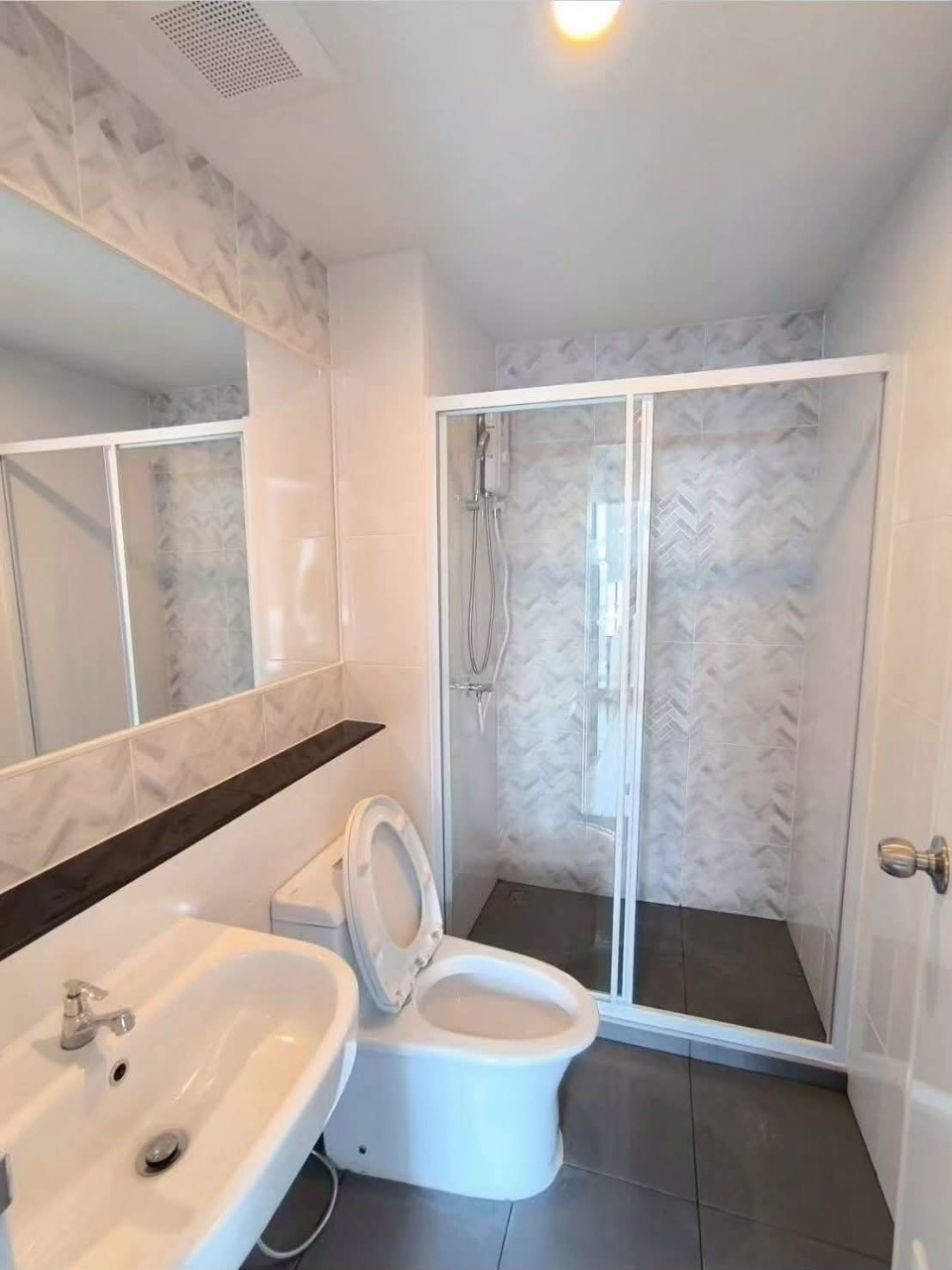 Regent Home Wutthakat