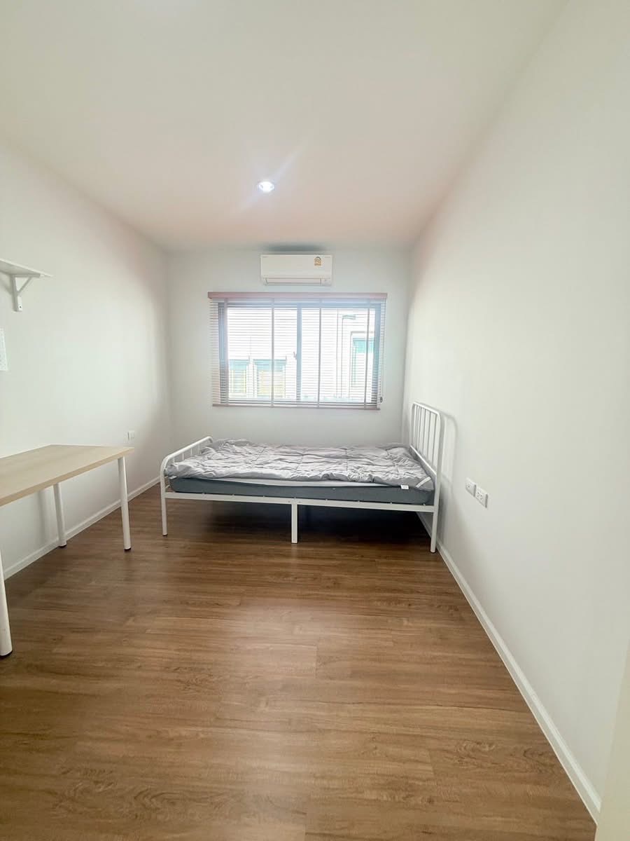 Baan Klangmaeng Rama9-Krungthepkreetha