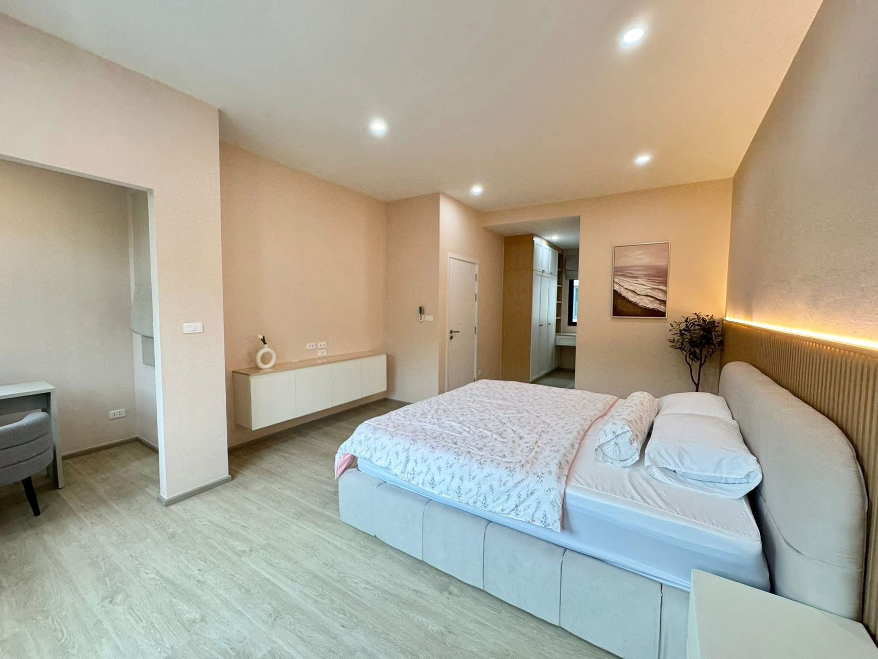 Plex Bangna-Wongwaen(别墅出租）