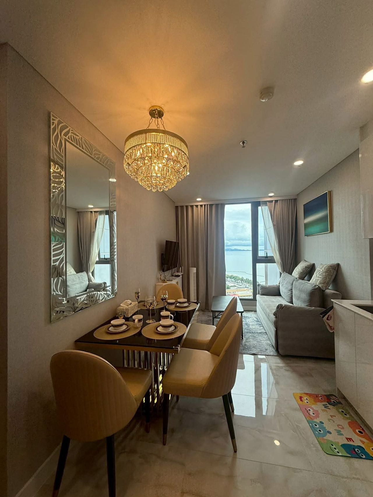 乔木提恩科帕卡巴纳海滩