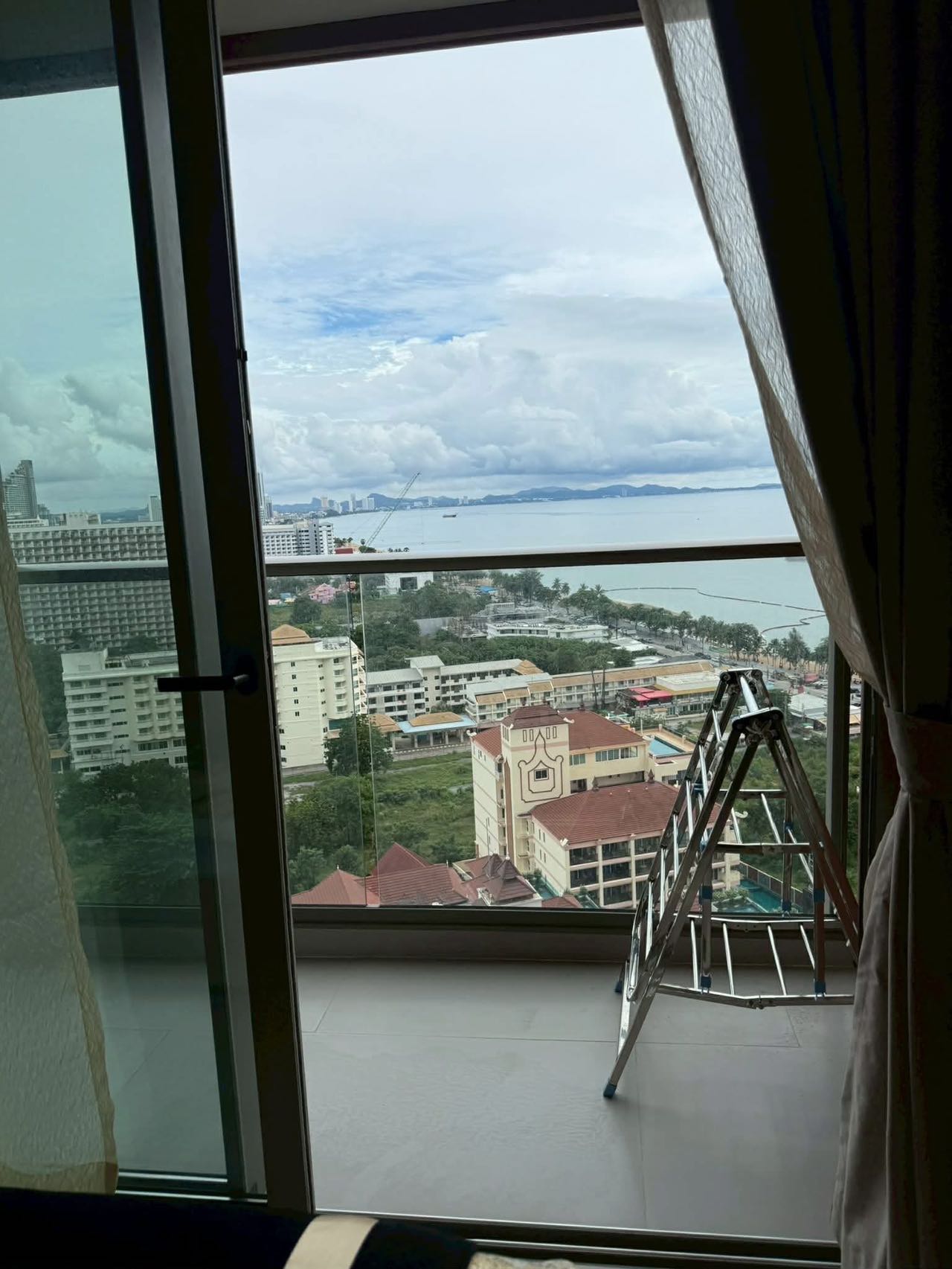 乔木提恩科帕卡巴纳海滩