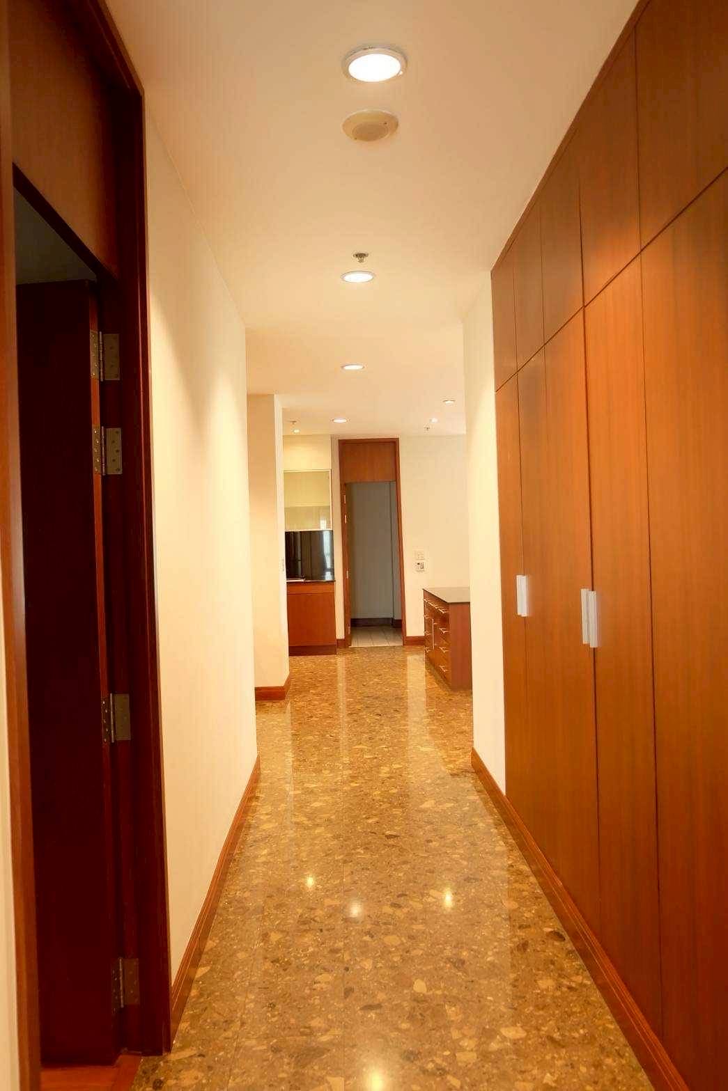 Royal Residence Park