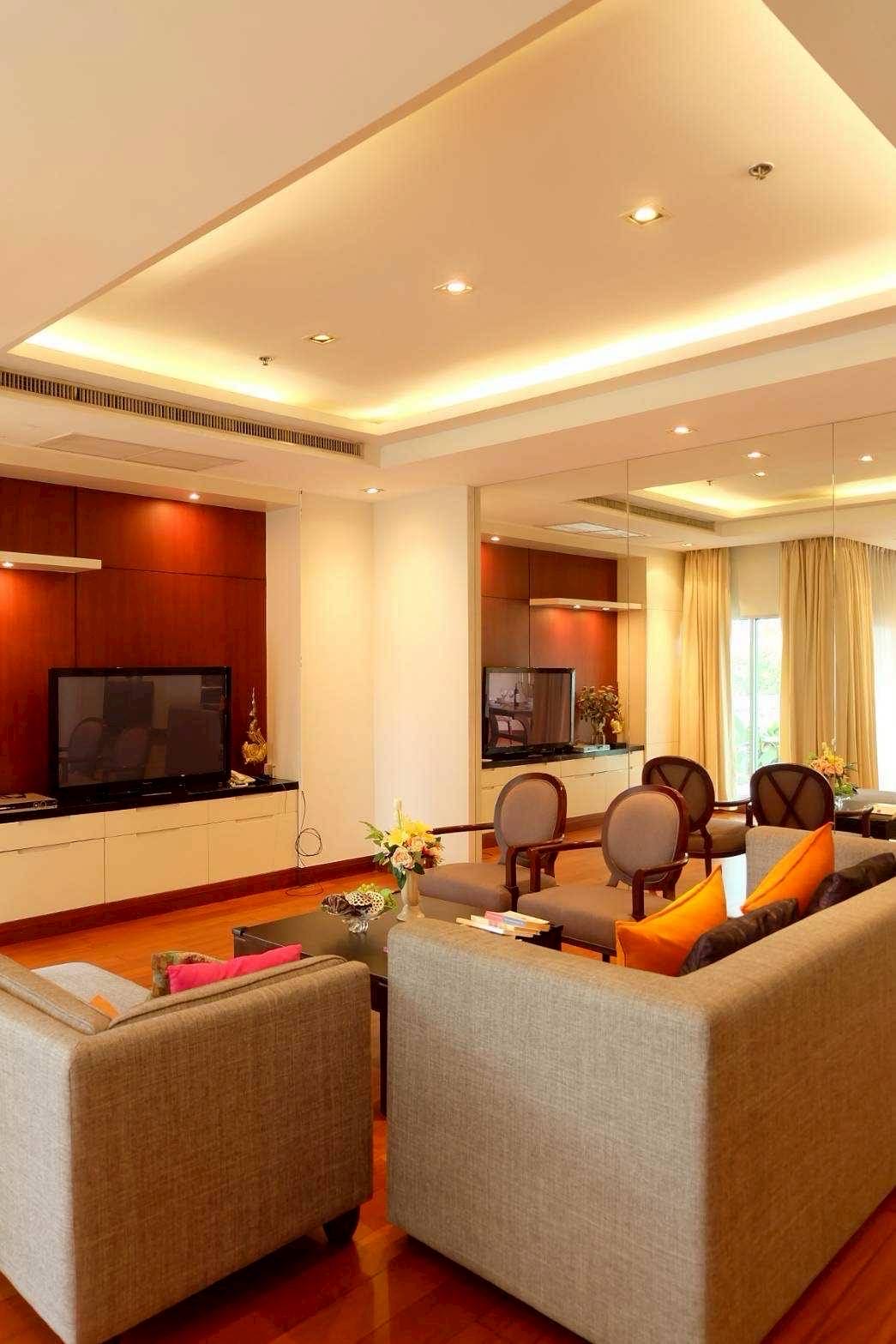 Royal Residence Park