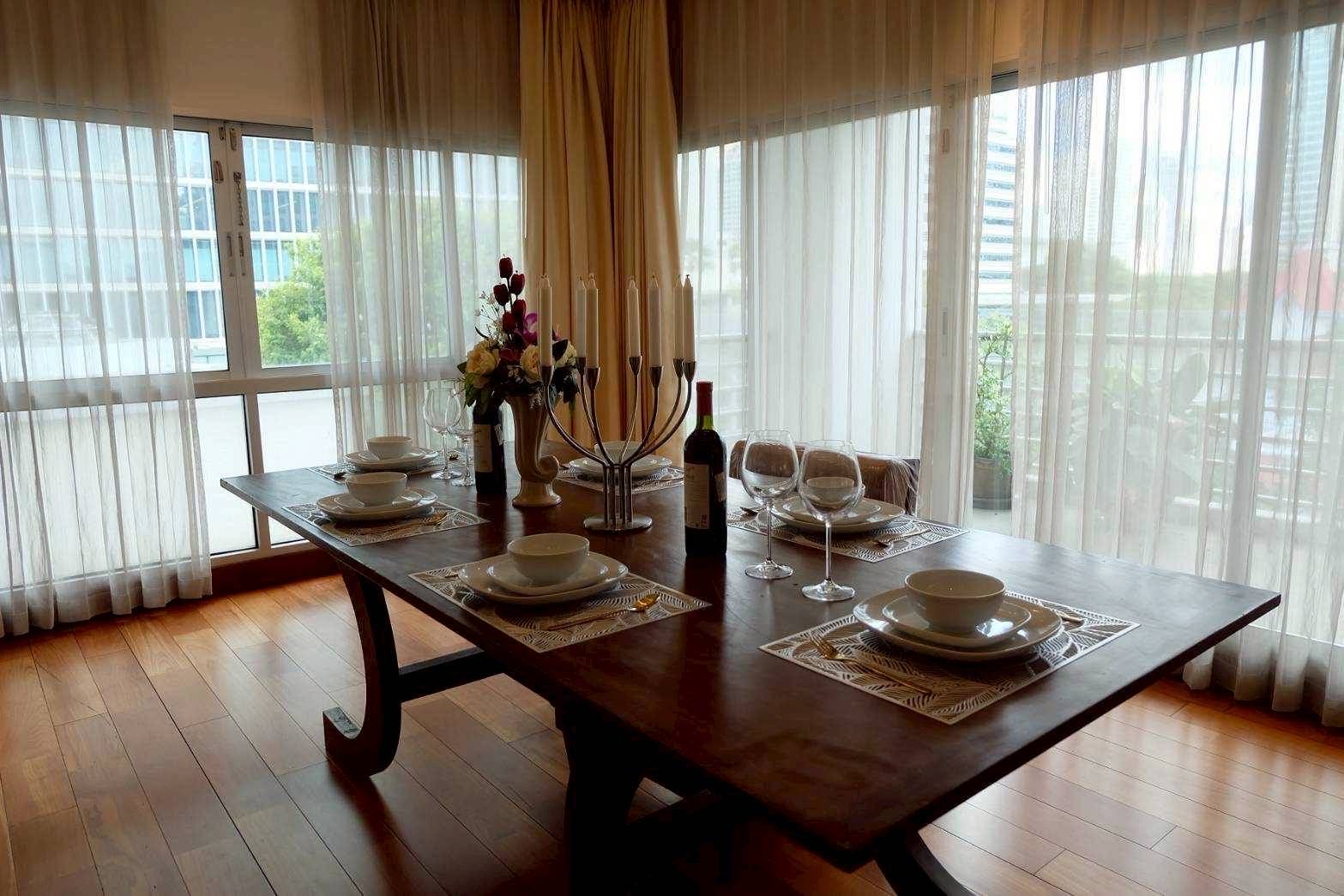 Royal Residence Park