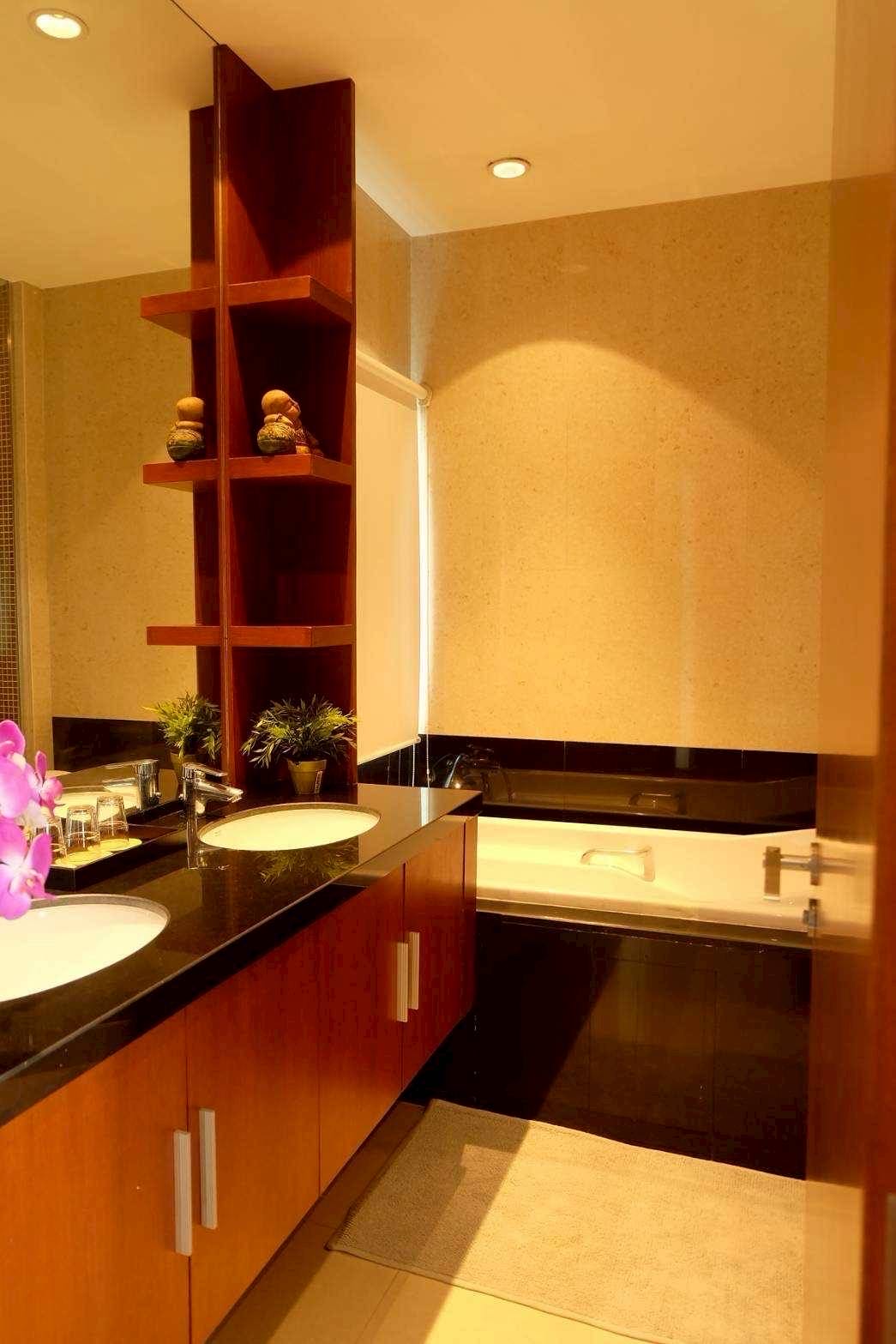 Royal Residence Park