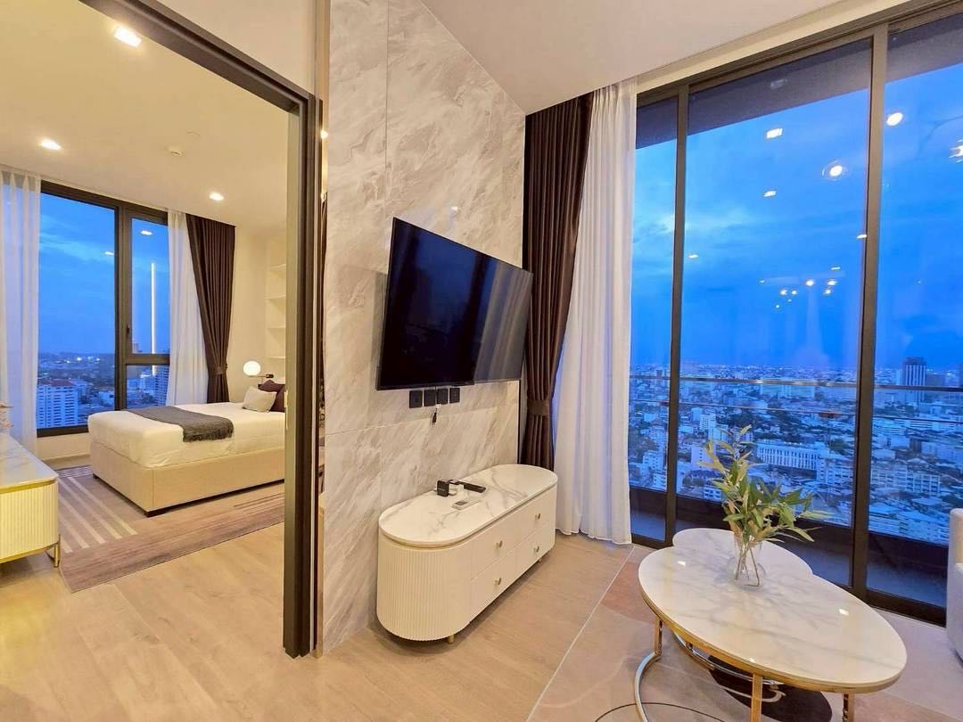 The Crest Park Residences