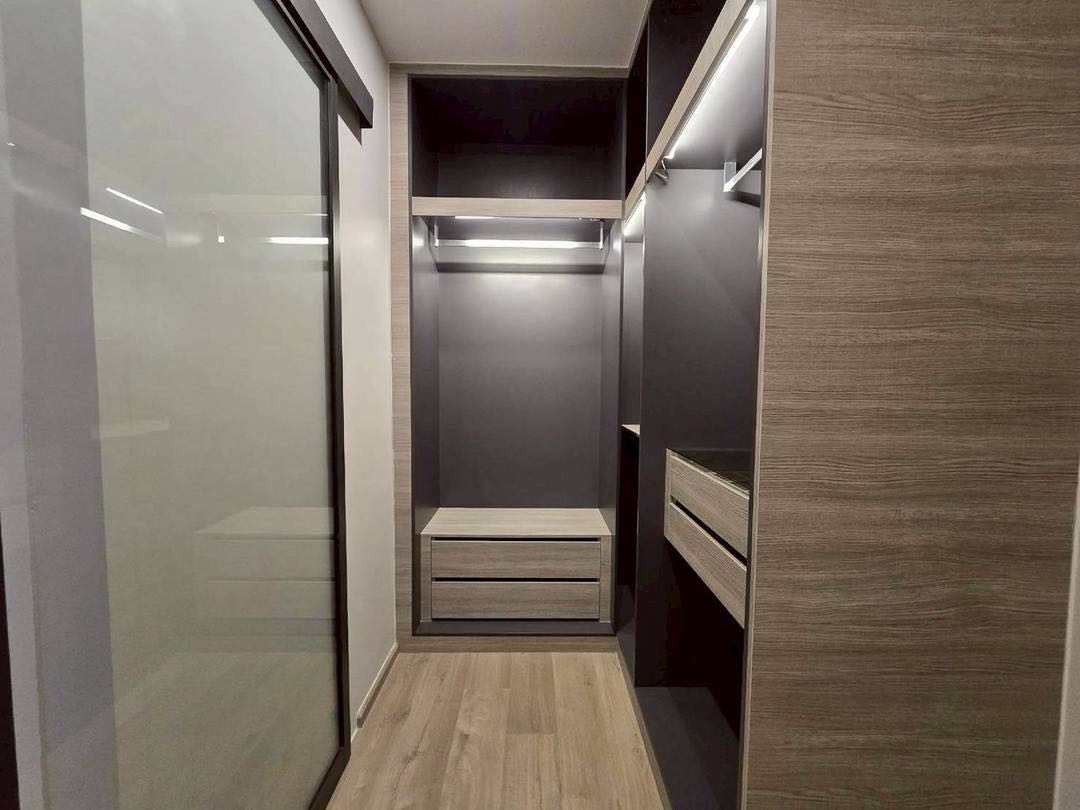 The Crest Park Residences