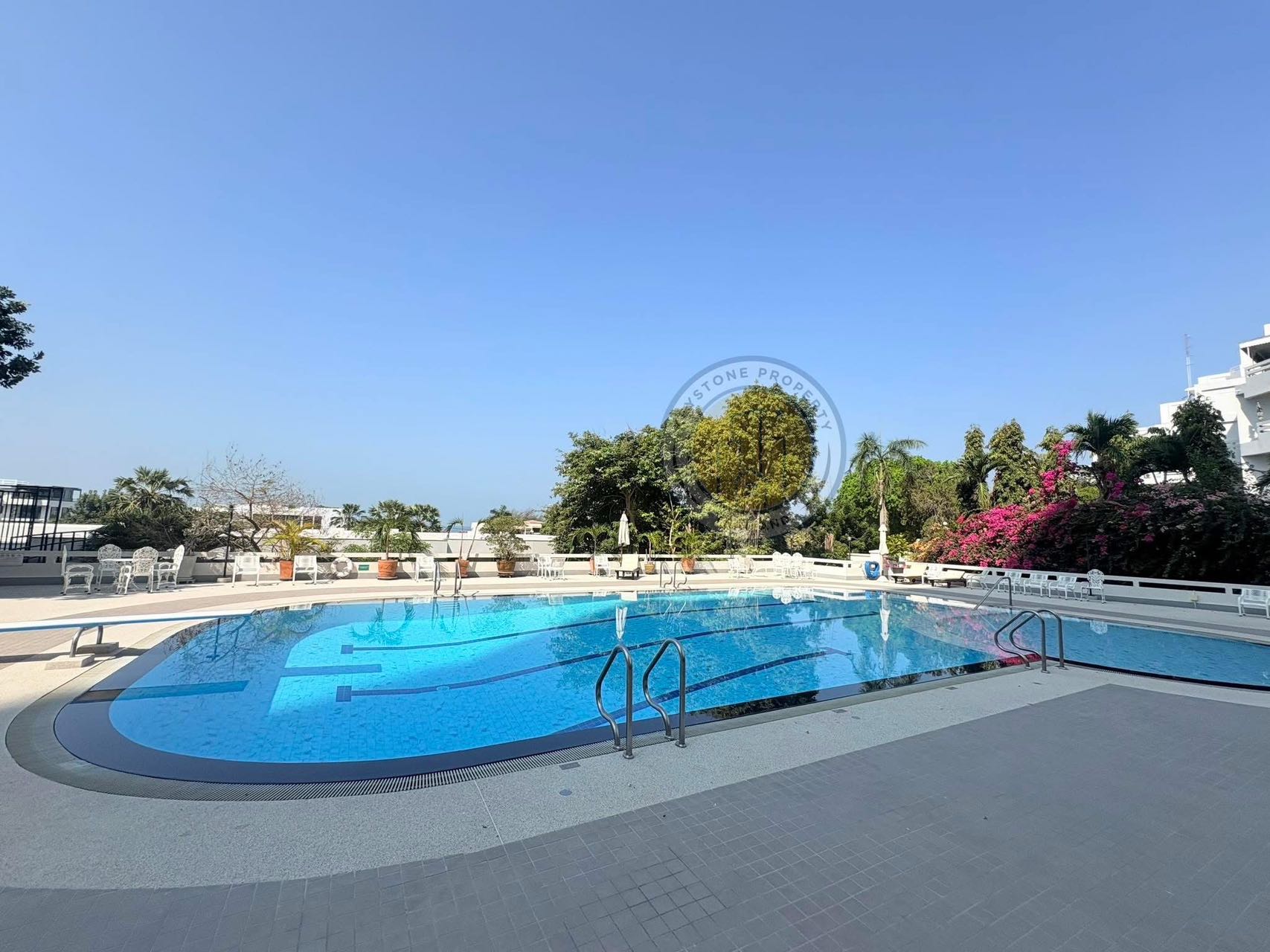 芭堤雅中天海滩 Grand Condotel