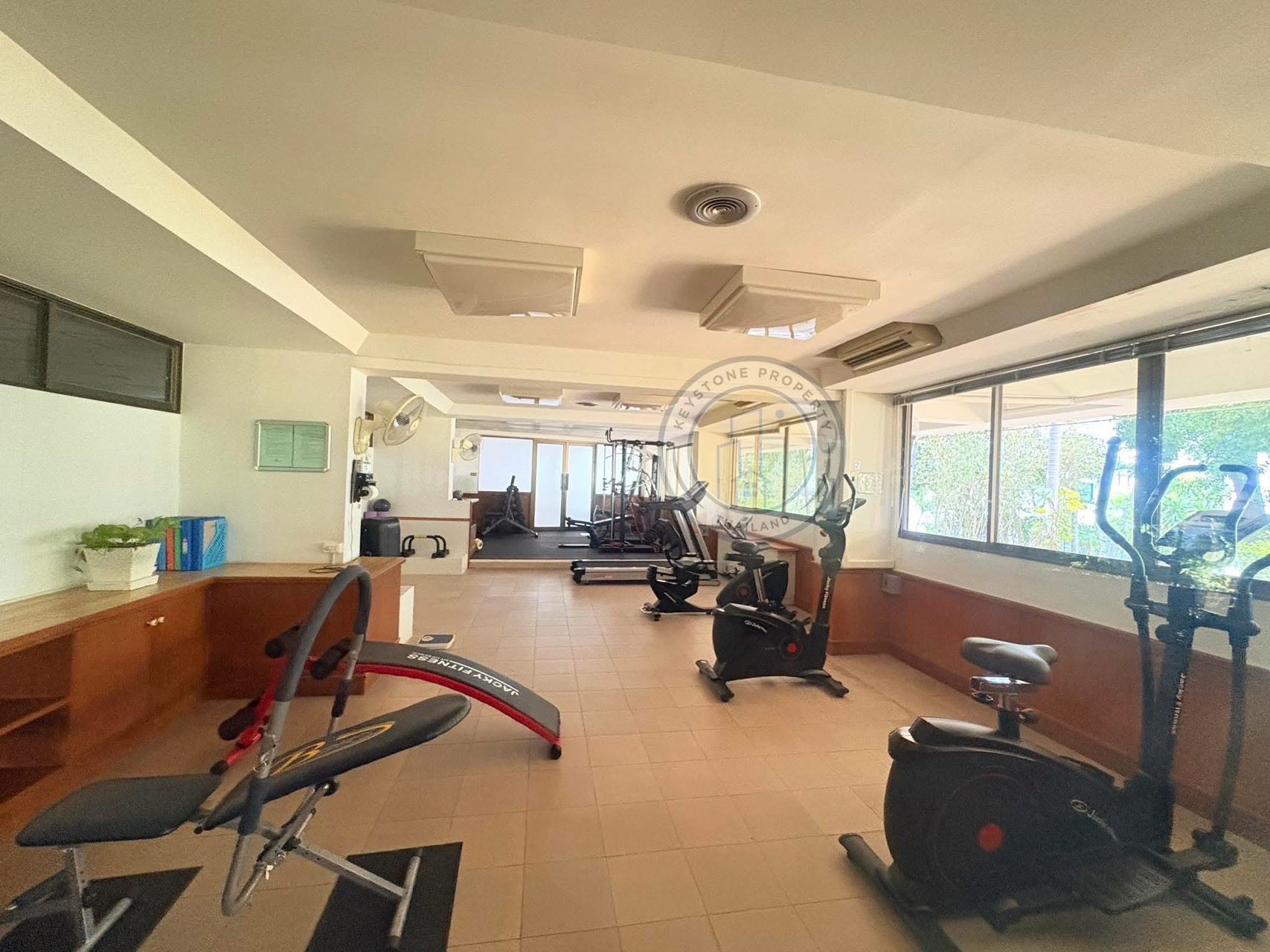 芭堤雅中天海滩 Grand Condotel