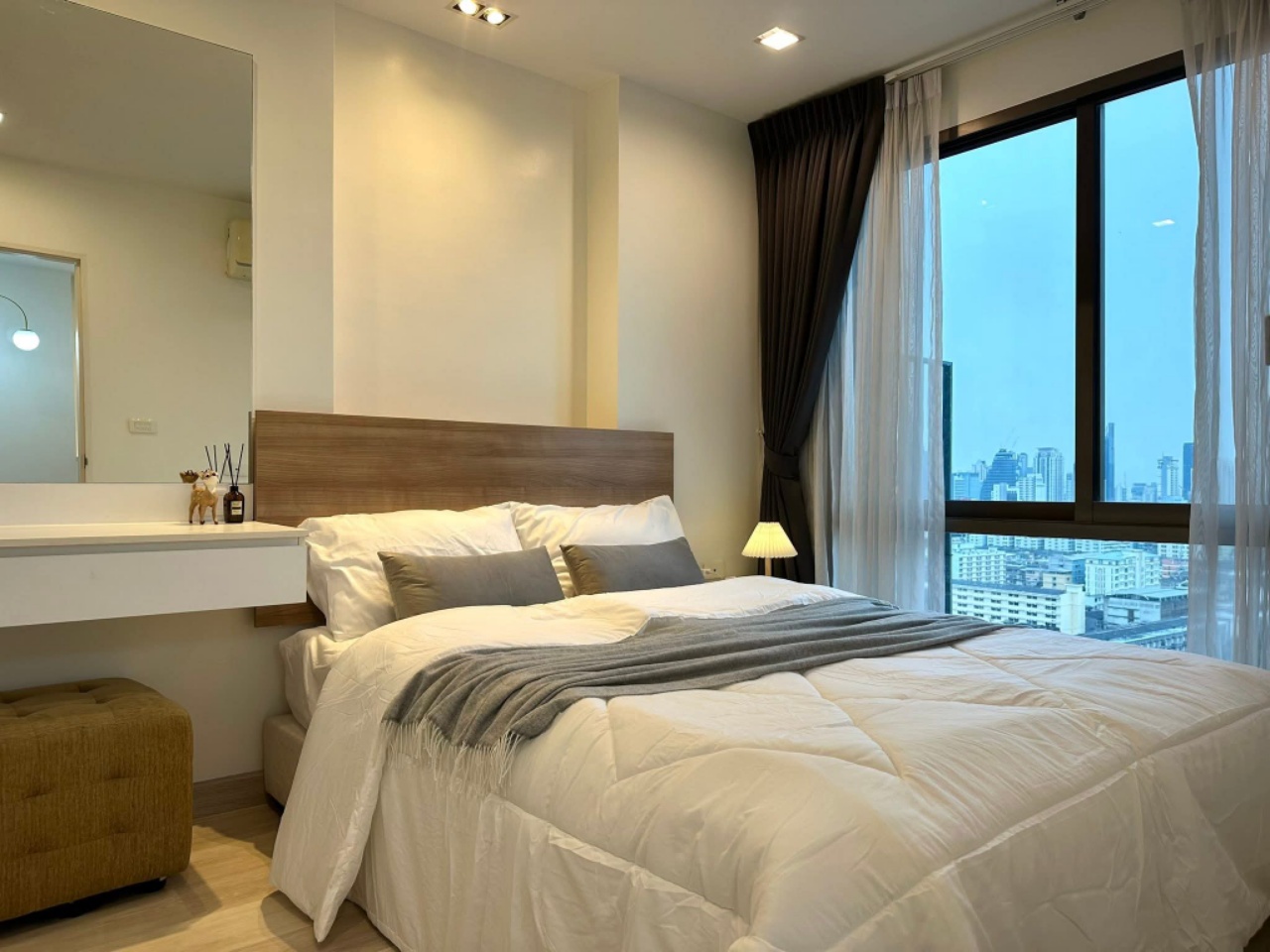 Casa Condo Asoke-Din Daeng