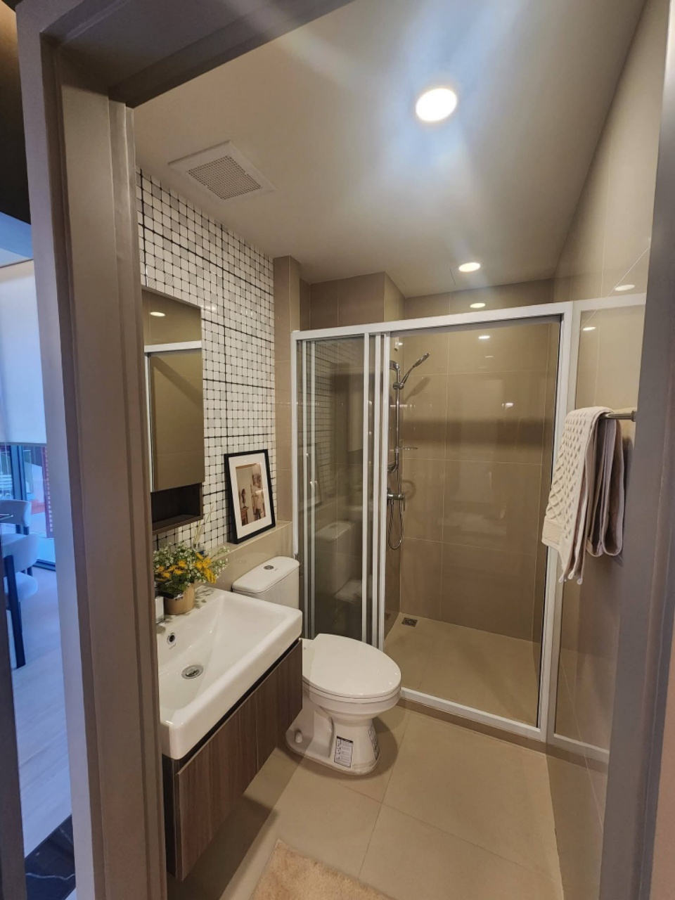 Aspire Issaraphap Station