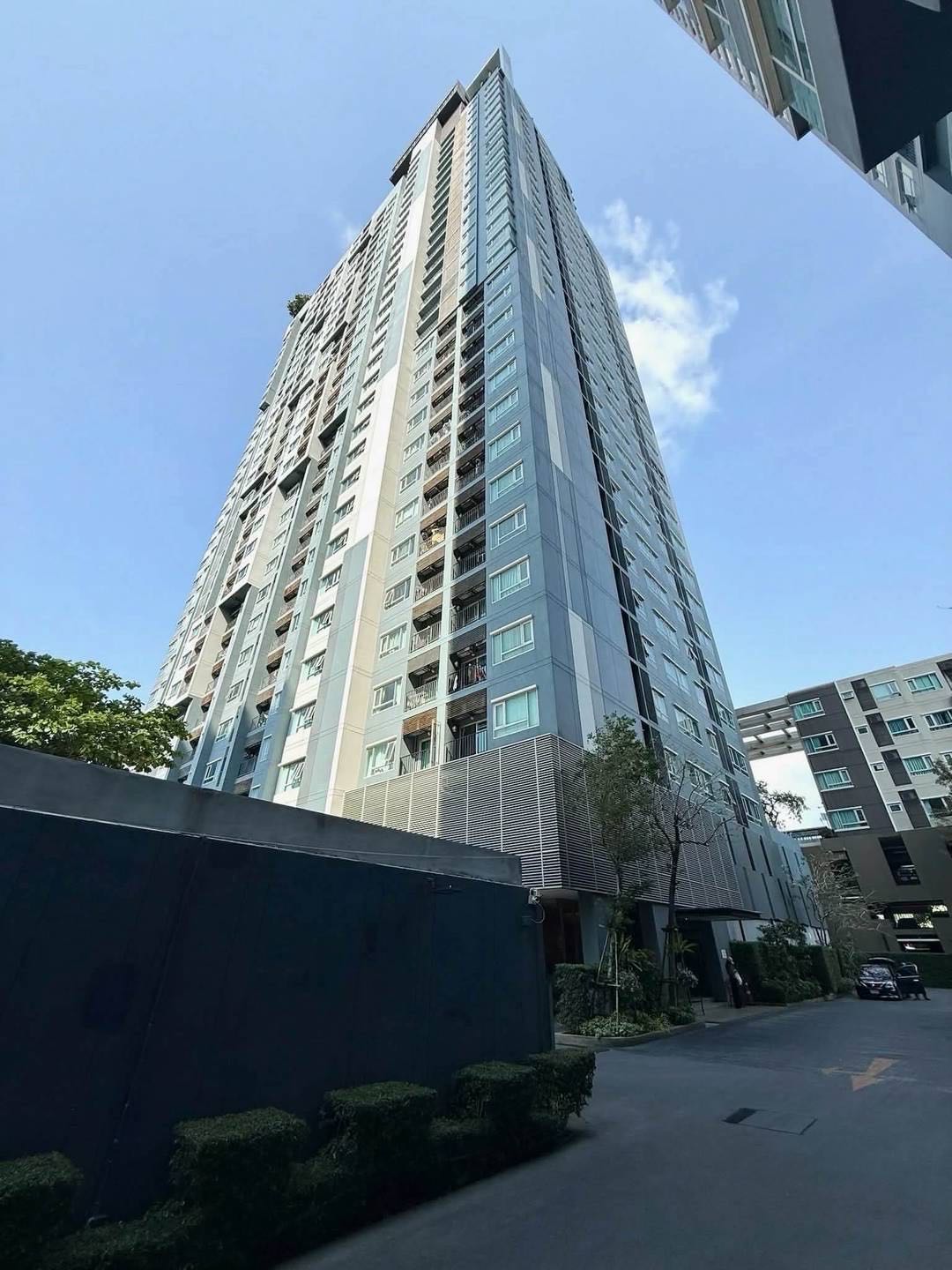 Centric Sea大厦B座