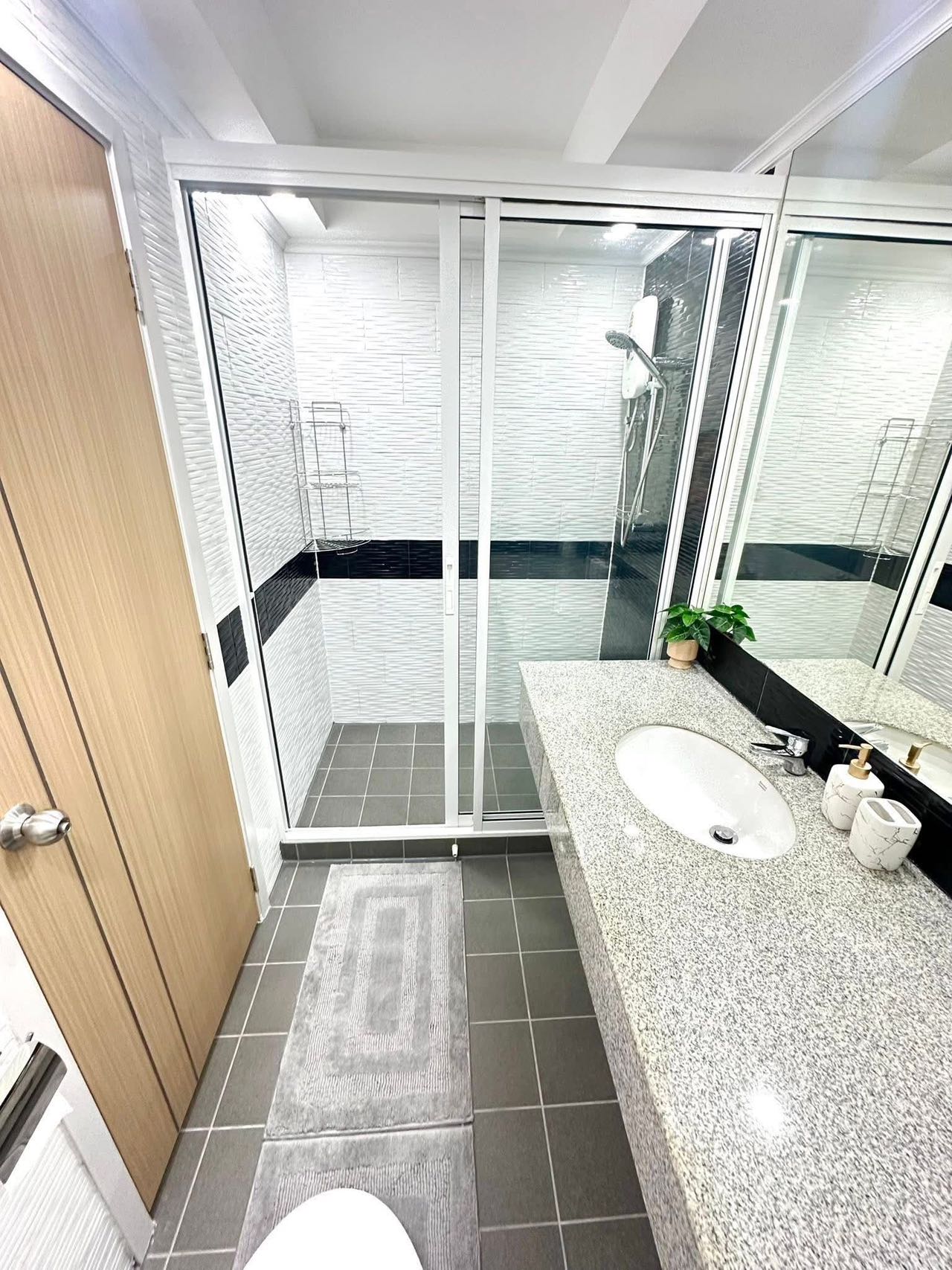 暹罗东方热带公寓