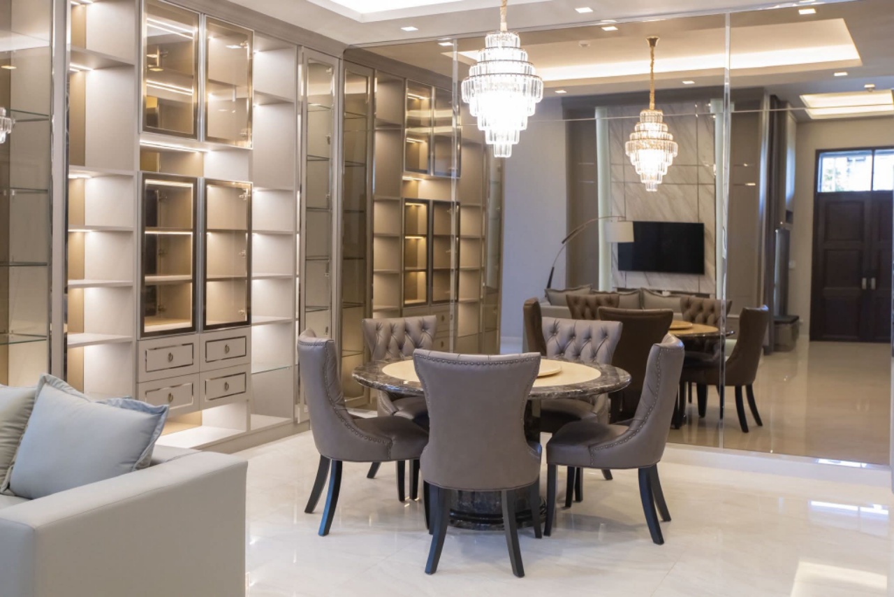 Artale Ekkamai-Ramintra 别墅