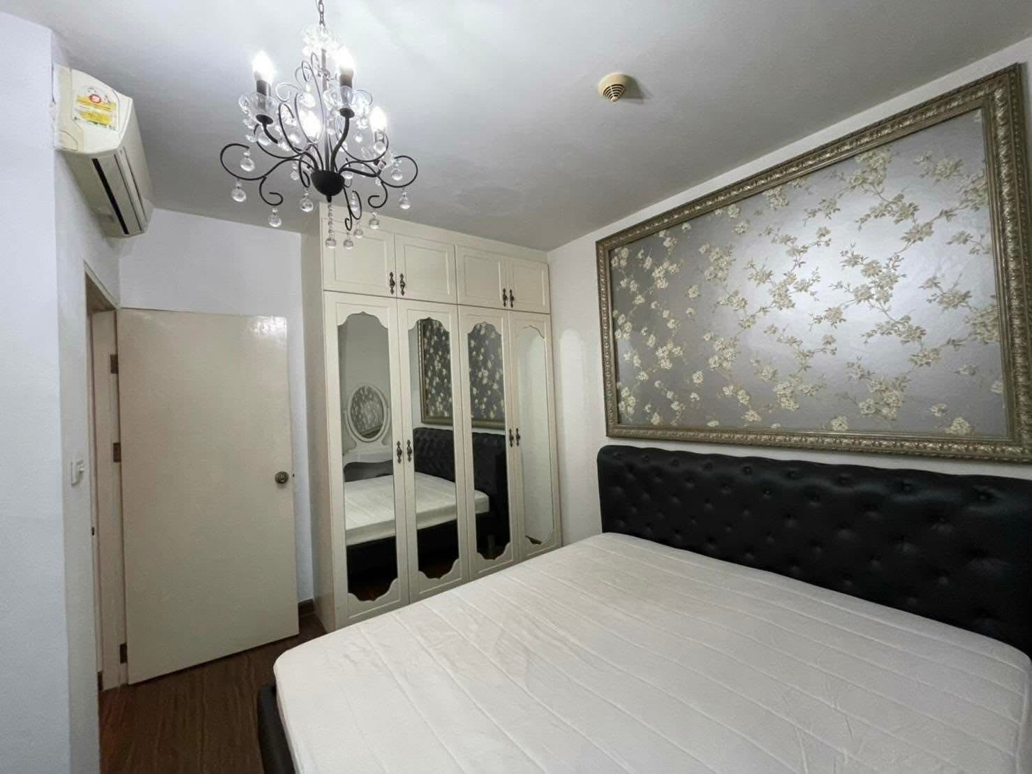 The Iris Rama 9-Srinakarin