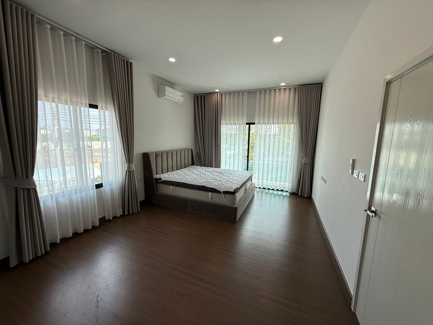 Britania Bangna （别墅出租）