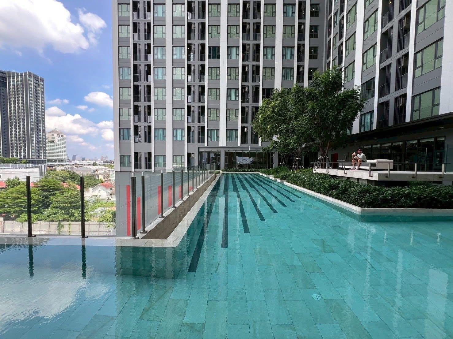 Aspire Sukhumvit RAMA4