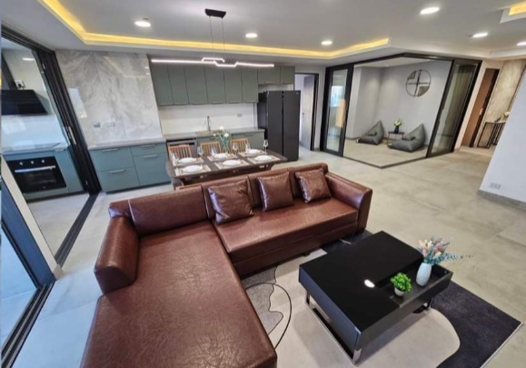 Waterford Diamond Sukhumvit30/1